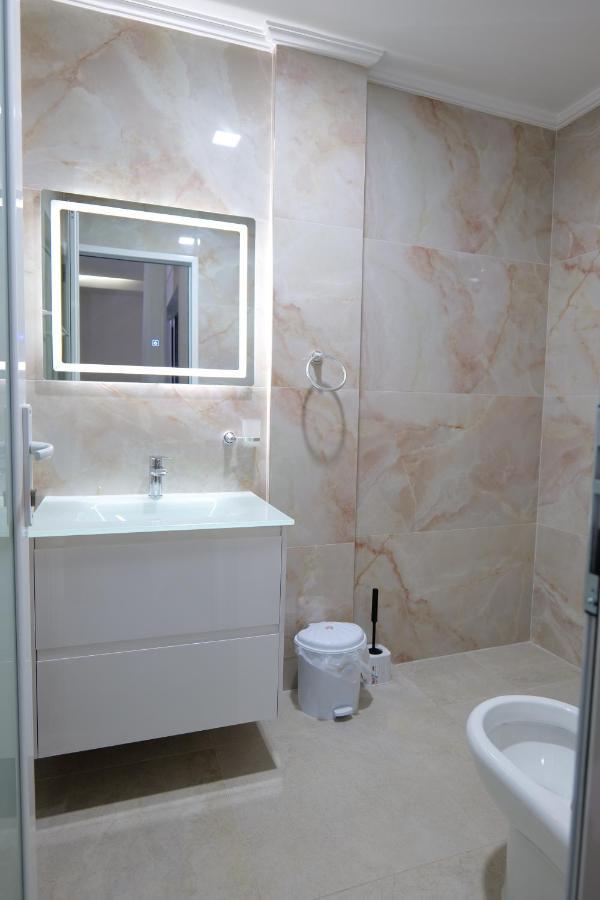 Vila Kleopatra Sarandë 外观 照片