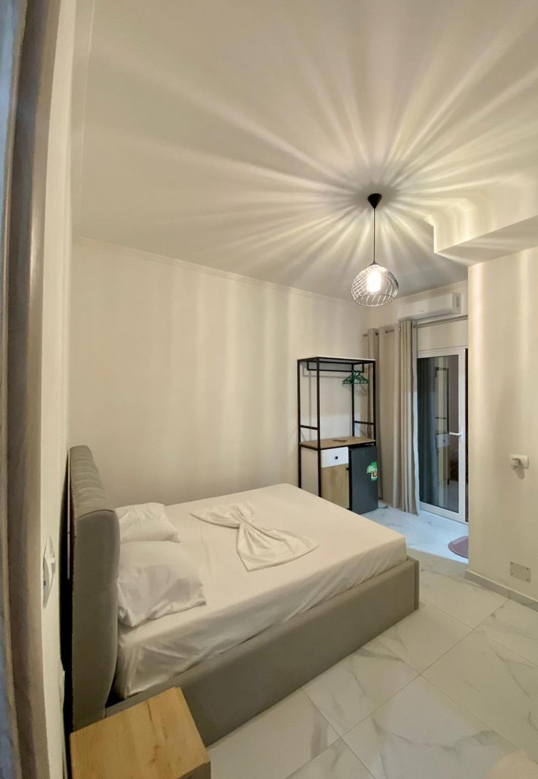 Vila Kleopatra Sarandë 外观 照片