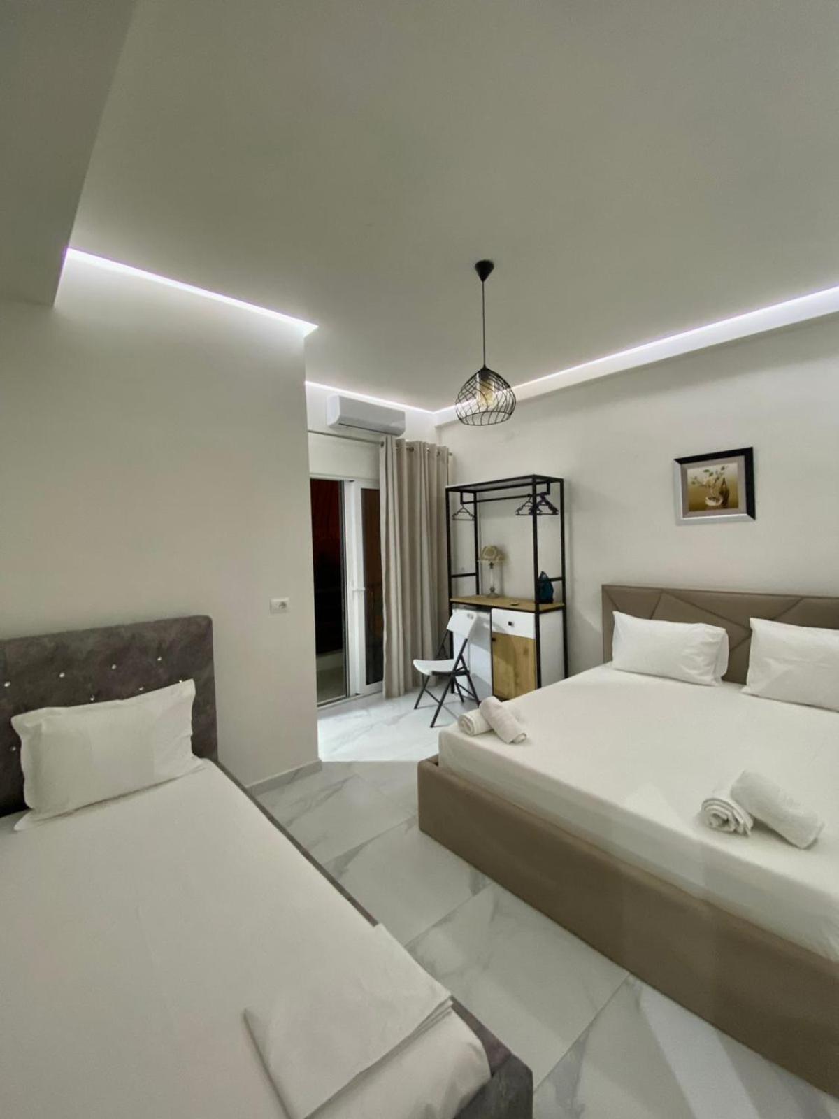 Vila Kleopatra Sarandë 外观 照片