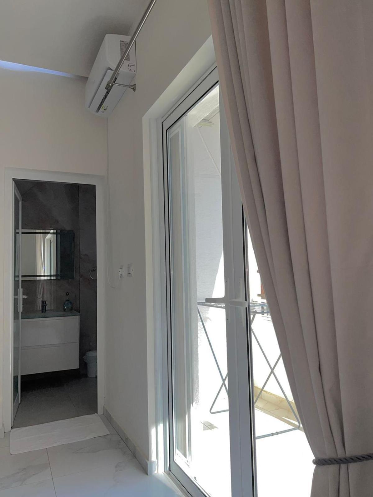 Vila Kleopatra Sarandë 外观 照片